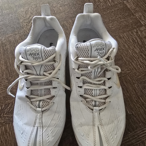 Men's Nike Vapormax 360 White Running Shoes - Picture 2 of 8